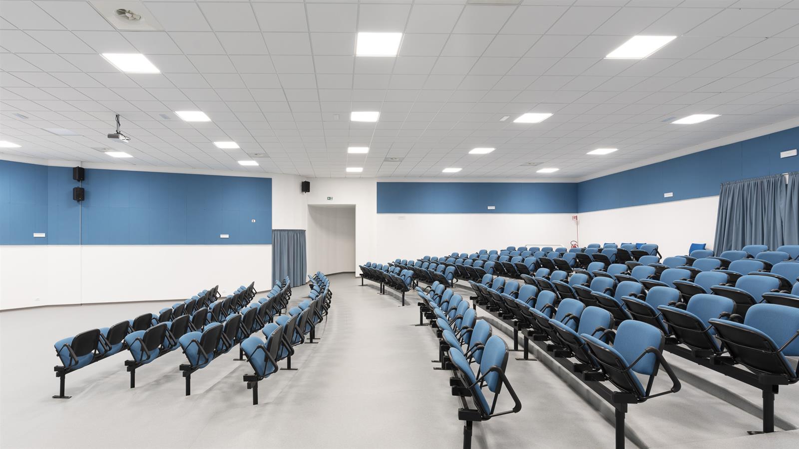 Sala Convegni c/o Piazzale della Puppa - Piancavallo