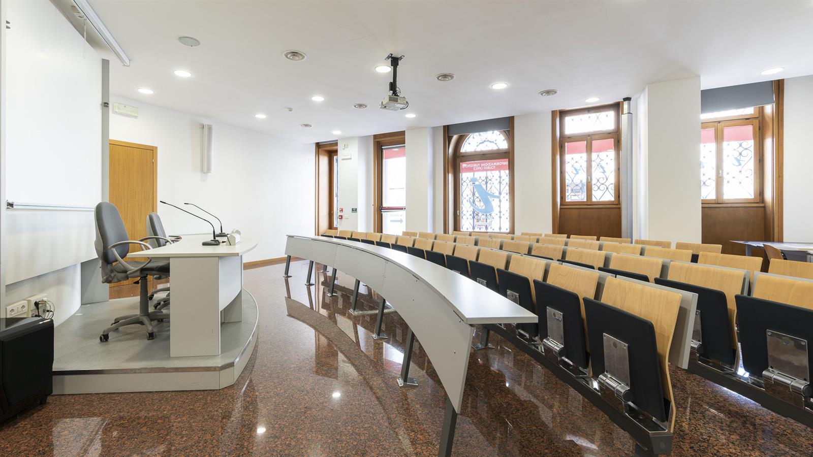 Aula Master c/o Palazzo Badini, Infopoint PromoTurismoFVG Pordenone